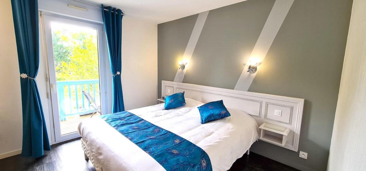 Fasthotel Oloron Hostellerie Du Paon Blanc Lurbe-Saint-Christau Exteriör bild